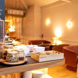 hotel-ibis-st-etienne-gare-chateaucreux.hotels-rhonealpes.com/