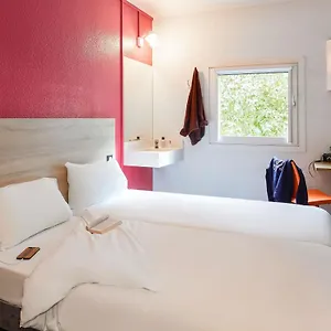 Hotelf1 Aix En Provence Sainte Victoire Hotel