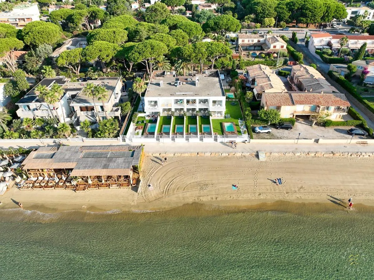 Belle Vue Hotel Cavalaire-sur-Mer 4*,  France