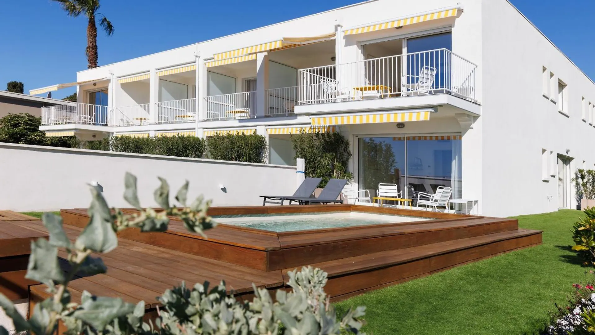 Belle Vue Hotel Cavalaire-sur-Mer
